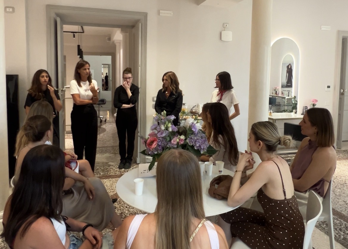 Evento Spazio Benessere Atelier CDC Genova con ospiti e professionisti del benessere