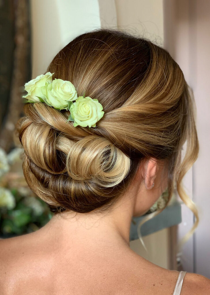 Acconciatura sposa per matrimonio sulla costa ligure 1